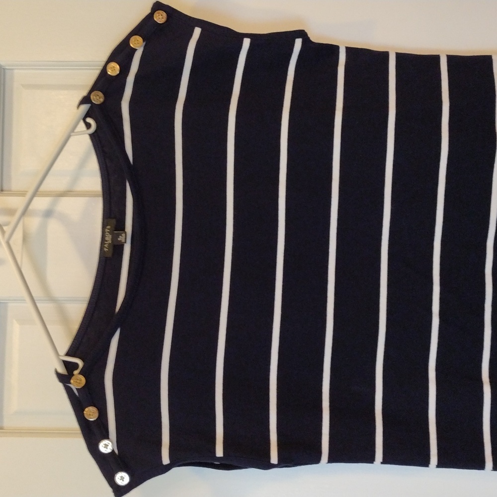 Talbots top. - Picture 6 of 9